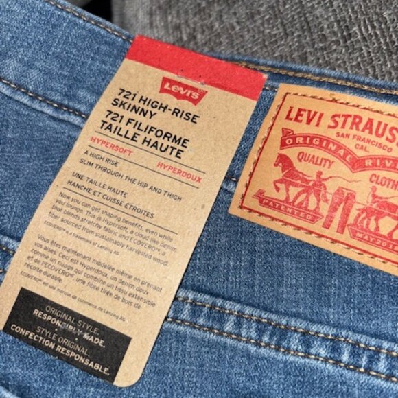 Levi's 721 Plus Size 20W High Rise Skinny Jeans, Medium Wash NEW - Picture 4 of 7